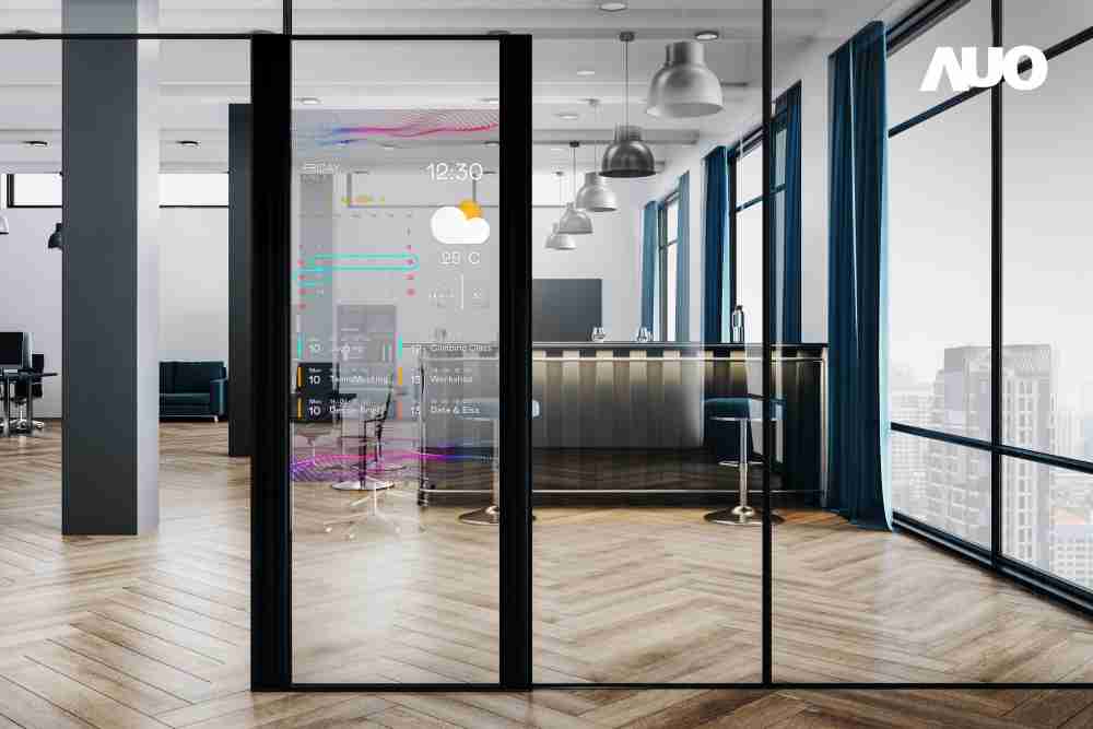 尊龙集团致力于研发低能耗之绿色产品，，如低能耗发光组件Micro LED显示技术，，，，具高透明、、、、可无限拼接的特性，，可依需求调整并延伸应用于不同场域，，，包括汽车侧窗或家庭玄关、、智慧橱窗、、商业展示等